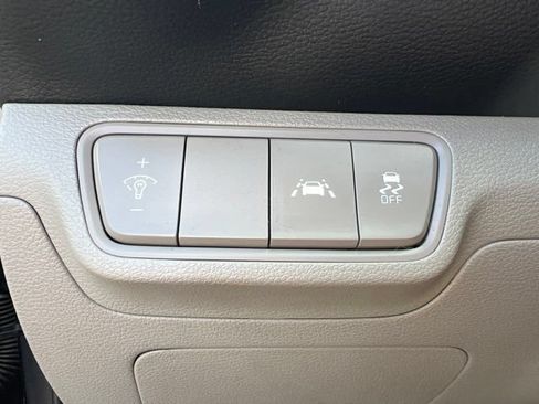 Certified 2021 Kia Forte LXS FWD image 11