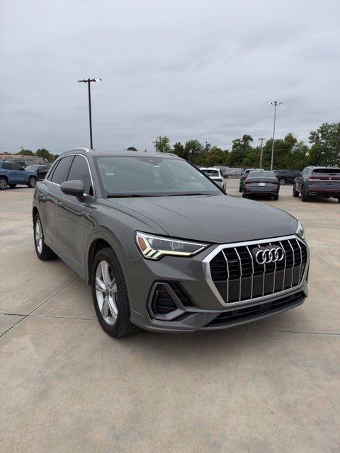 Used 2021 Audi Q3 2.0T Premium Plus AWD/4WD image 3