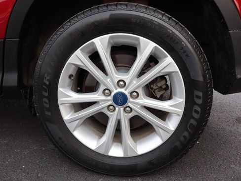 Used 2019 Ford Escape SE AWD/4WD image 42