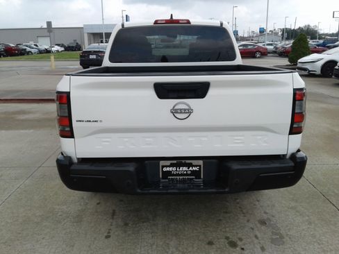 Used 2022 Nissan Frontier S w/ Technology Package image 6