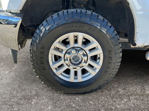 Used 2017 Ford F250 XLT image 8