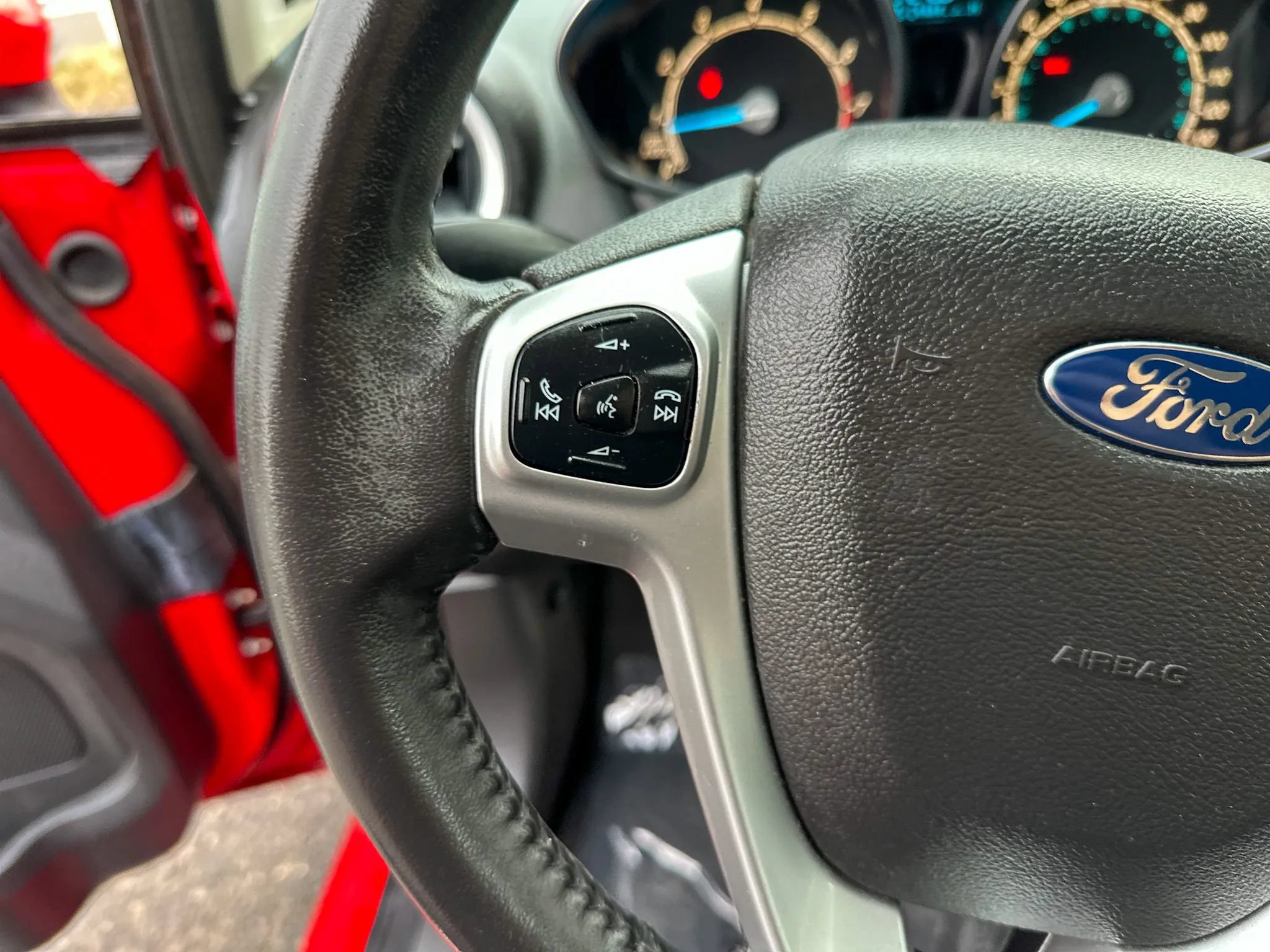 Used 2014 Ford Fiesta SE w/ Equipment Group 201A FWD image 15
