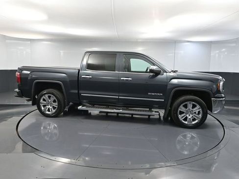 Used 2018 GMC Sierra 1500 SLT AWD/4WD image 4