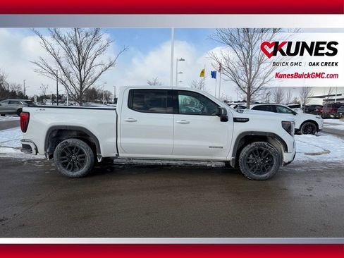 Used 2023 GMC Sierra 1500 Elevation w/ Elevation Premium Package image 5