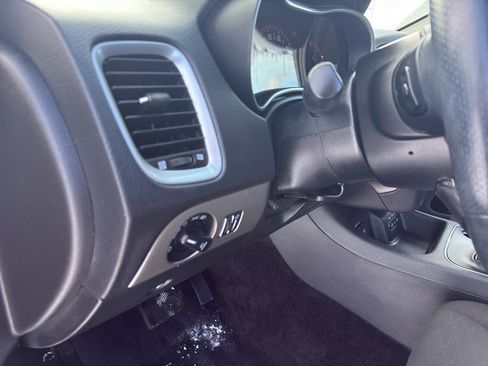 Used 2019 Dodge Durango SXT image 14