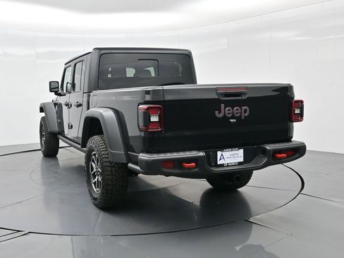 New 2025 Jeep Gladiator Rubicon w/ Convenience Group image 8