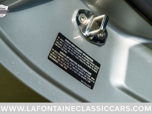 Used 2002 Porsche 911 Carrera RWD image 76