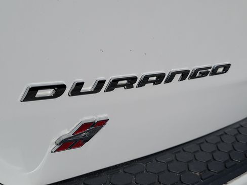 Used 2024 Dodge Durango GT AWD/4WD image 11