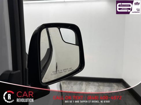 Used 2019 Nissan NV200 S image 22