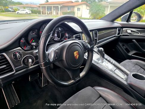Used 2016 Porsche Panamera GTS image 33