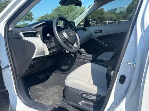 Used 2026 Toyota Corolla Cross L FWD image 6
