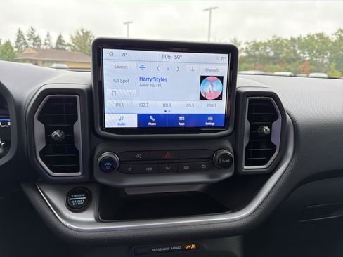 Used 2022 Ford Bronco Sport Outer Banks w/ Tech Package image 44