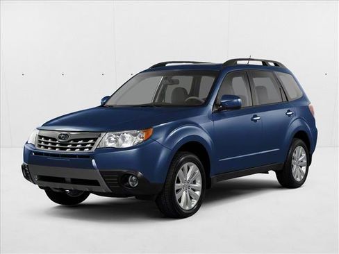 Used 2013 Subaru Forester 2.5X w/ Alloy Wheel Pkg AWD/4WD image 1