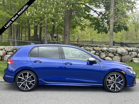 Used 2024 Volkswagen Golf R AWD/4WD image 2