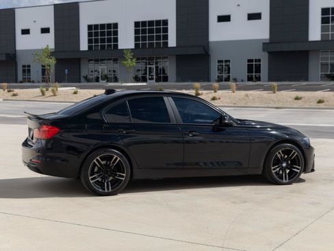 Used 2015 BMW 320i xDrive Sedan AWD/4WD image 11