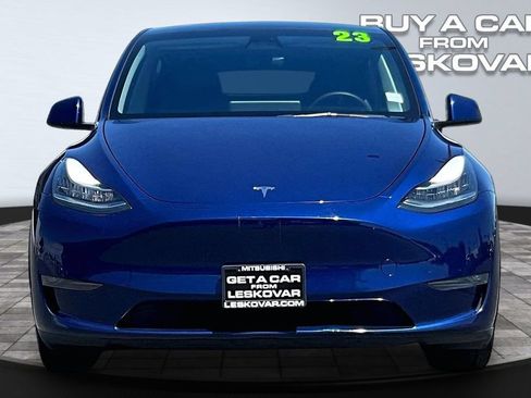 Used 2023 Tesla Model Y Long Range AWD/4WD image 3