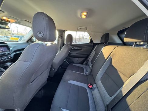 Used 2023 Chevrolet TrailBlazer LT w/ Convenience Package image 15