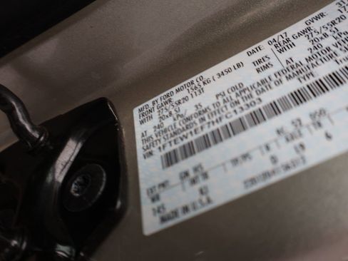 Used 2017 Ford F150 King Ranch w/ Equipment Group 601A Luxury image 40