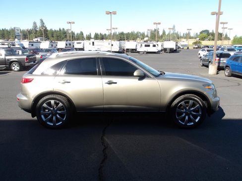 Used 2004 INFINITI FX45 AWD w/ Technology Pkg image 6