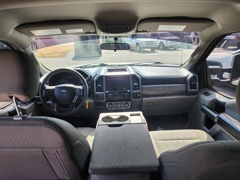 Used 2021 Ford F350 XLT image 11