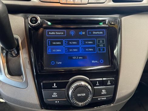 Used 2016 Honda Odyssey EX-L image 12