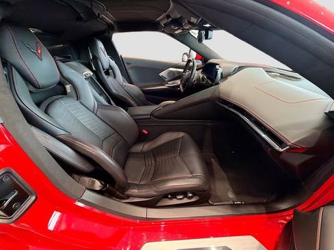 Used 2020 Chevrolet Corvette Stingray Premium Cpe w/ 3LT Preferred Equipment Group image 21