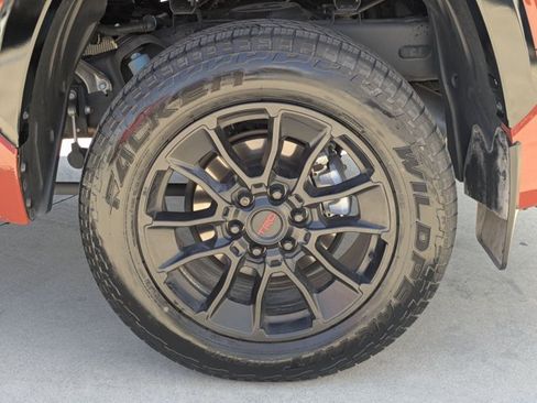 Used 2025 Toyota Tundra Platinum w/ TRD Off-Road Package AWD/4WD image 25