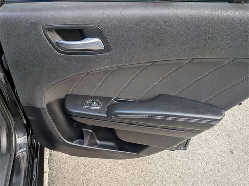 Used 2021 Dodge Charger R/T w/ Blacktop Package image 35