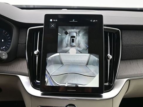 New 2026 Volvo XC90 B6 Ultra w/ Protection Package image 22