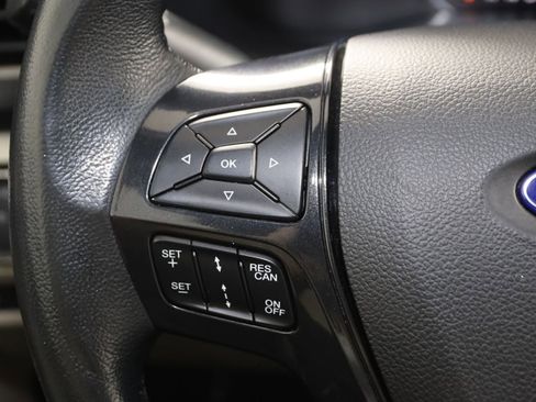 Used 2018 Ford Explorer XLT w/ Equipment Group 202A image 35