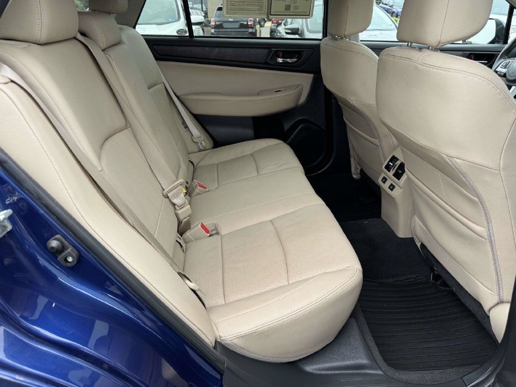 Used 2017 Subaru Outback 2.5i Limited AWD/4WD image 13