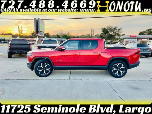 Used 2023 Rivian R1T Adventure image 8