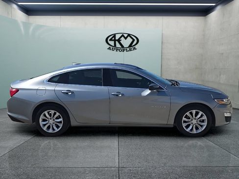 Used 2024 Chevrolet Malibu LT FWD image 2
