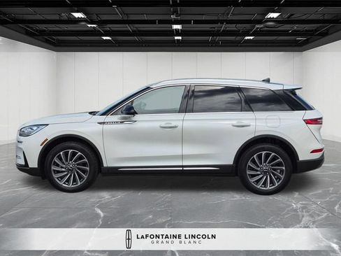 Certified 2024 Lincoln Corsair Reserve w/ Equipment Group 201A AWD/4WD image 2