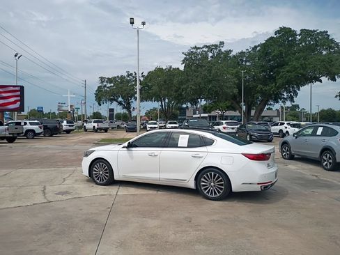 Used 2017 Kia Cadenza Technology FWD image 17