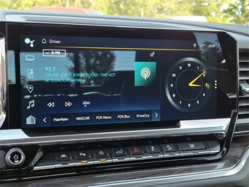 Used 2022 Chevrolet Silverado 1500 LTZ w/ LTZ Premium Package image 22