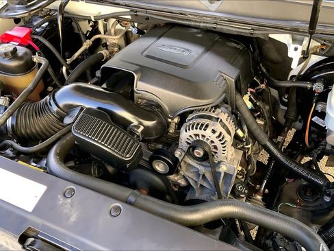 Used 2011 Chevrolet Avalanche LT w/ Texas Edition RWD image 26