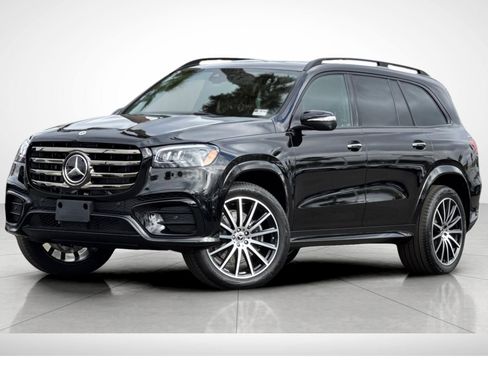 New 2025 Mercedes-Benz GLS 450 4MATIC image 2