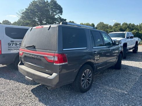 Used 2015 Lincoln Navigator 2WD image 5