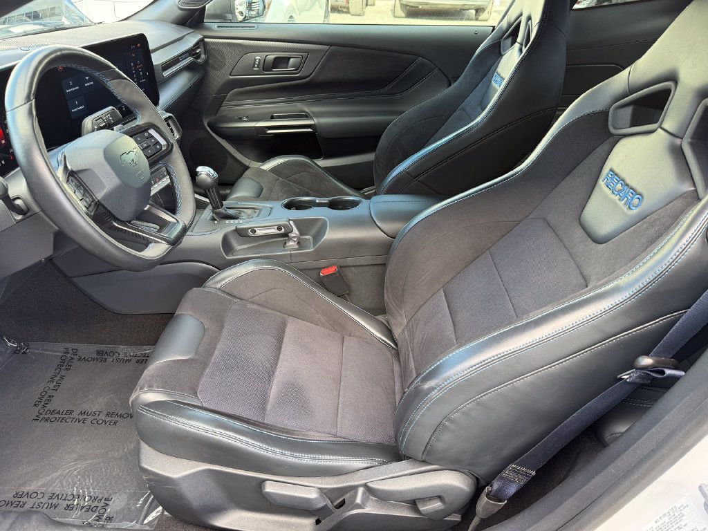 Used 2025 Ford Mustang Dark Horse RWD image 20