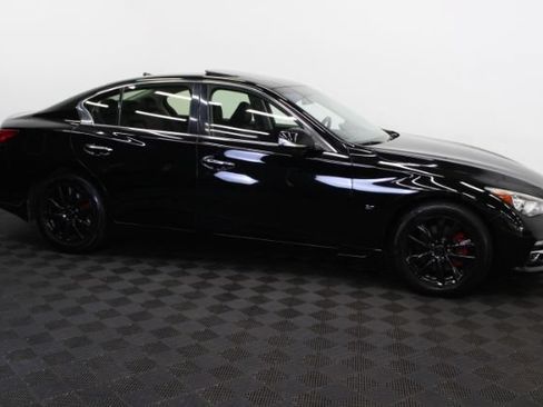 Used 2015 INFINITI Q50 w/ Moonroof Package RWD image 5
