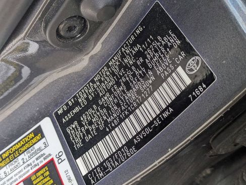 Used 2012 Toyota Camry LE FWD image 10