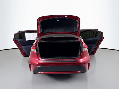 Used 2022 Toyota Corolla LE w/ Carpet Mat Package (TMS) FWD image 18