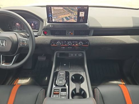 Used 2026 Honda Passport TrailSport image 11