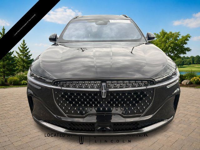 Certified 2024 Lincoln Nautilus Reserve w/ Equipment Group 202A AWD/4WD image 11