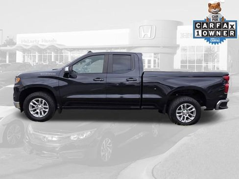 Used 2023 Chevrolet Silverado 1500 LT RWD image 2
