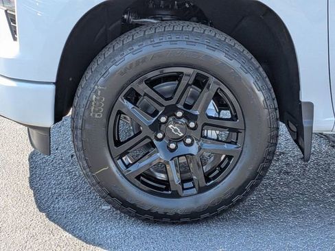 New 2026 Chevrolet Silverado 1500 Custom AWD/4WD image 10