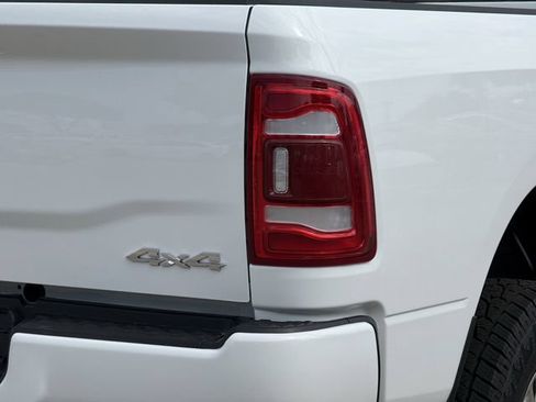 Used 2024 RAM 2500 Laramie w/ Safety Group AWD/4WD image 5