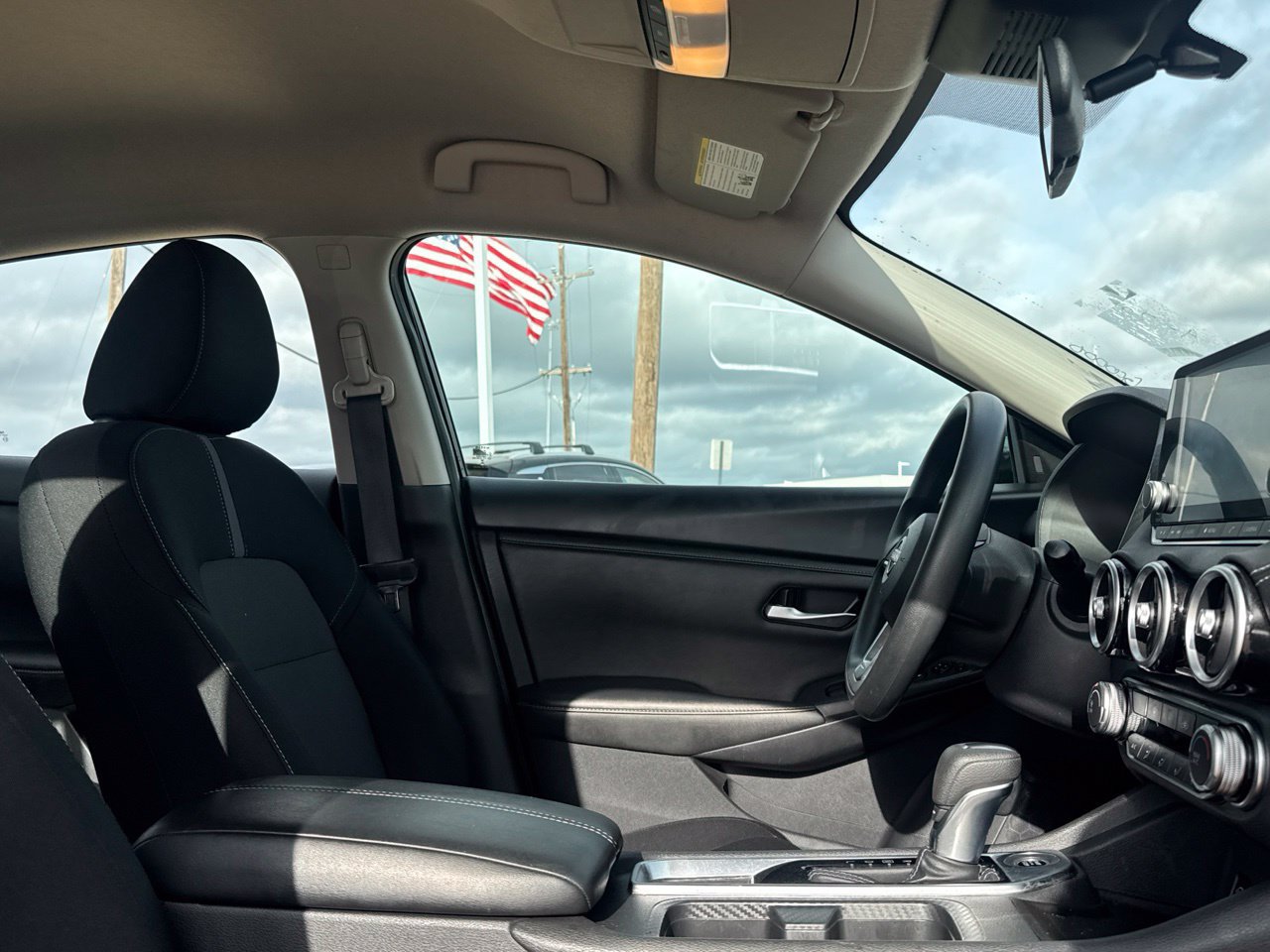 Certified 2024 Nissan Sentra SV FWD image 31