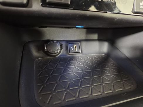 Used 2024 Toyota RAV4 XSE AWD/4WD image 25